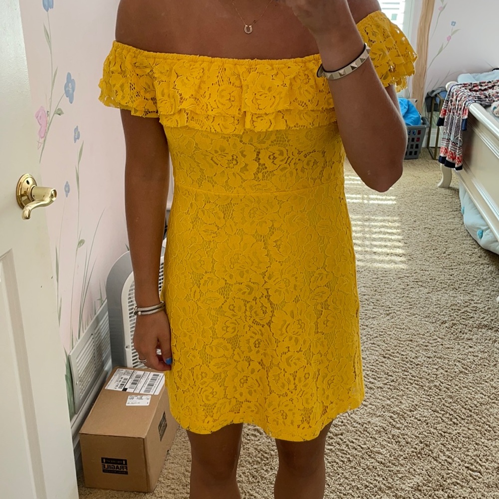 Forever 21 Yellow Mini Dress! Perfect for Summer!